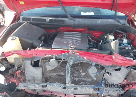 2010 Toyota Tundra Grade 5.7L V8 из США, поврежденный, VIN 5TFRY5F13AX078195